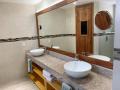 Master-bathroom-1